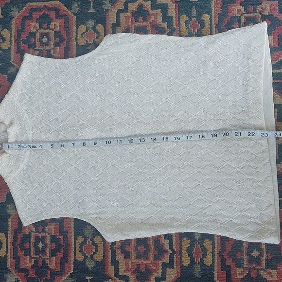 St John Evening Sparkling Sleeveless Mock Turtle Neck Top with Zipper Size 10 - Picture 7 of 7